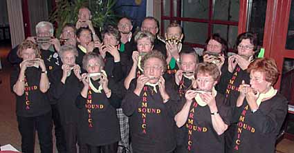 Harmonica Sound in Kln (Gro St. Martin) beim Adventskonzert mit den Hhnern