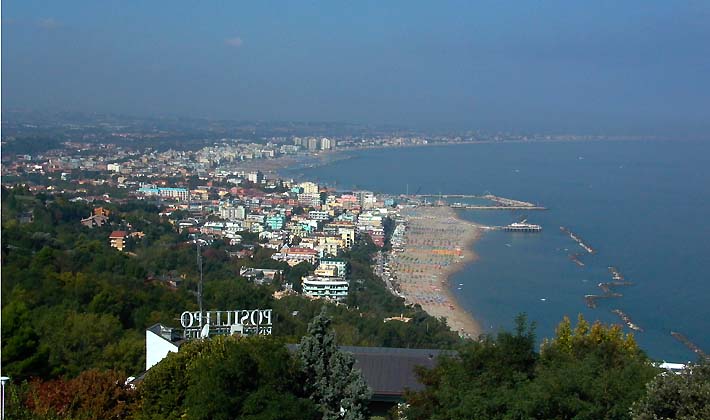 Blick auf Gabicce Mare vom Monte.